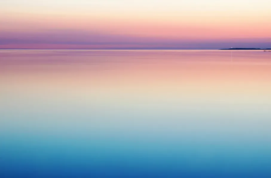 photo of blue and pink sea